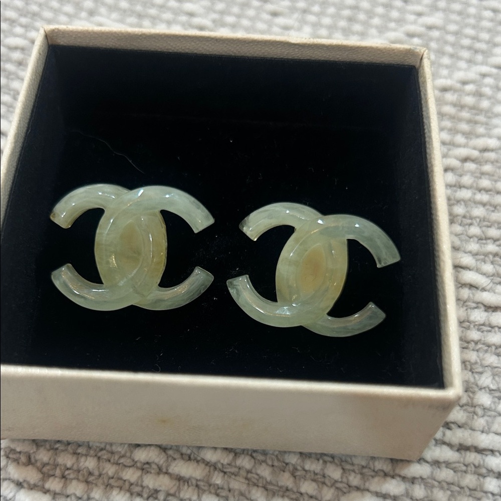 Chanel Clip-on Interlocking CC Earrings